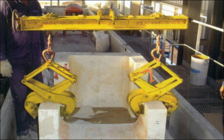 Special Clamp for Block Lifting